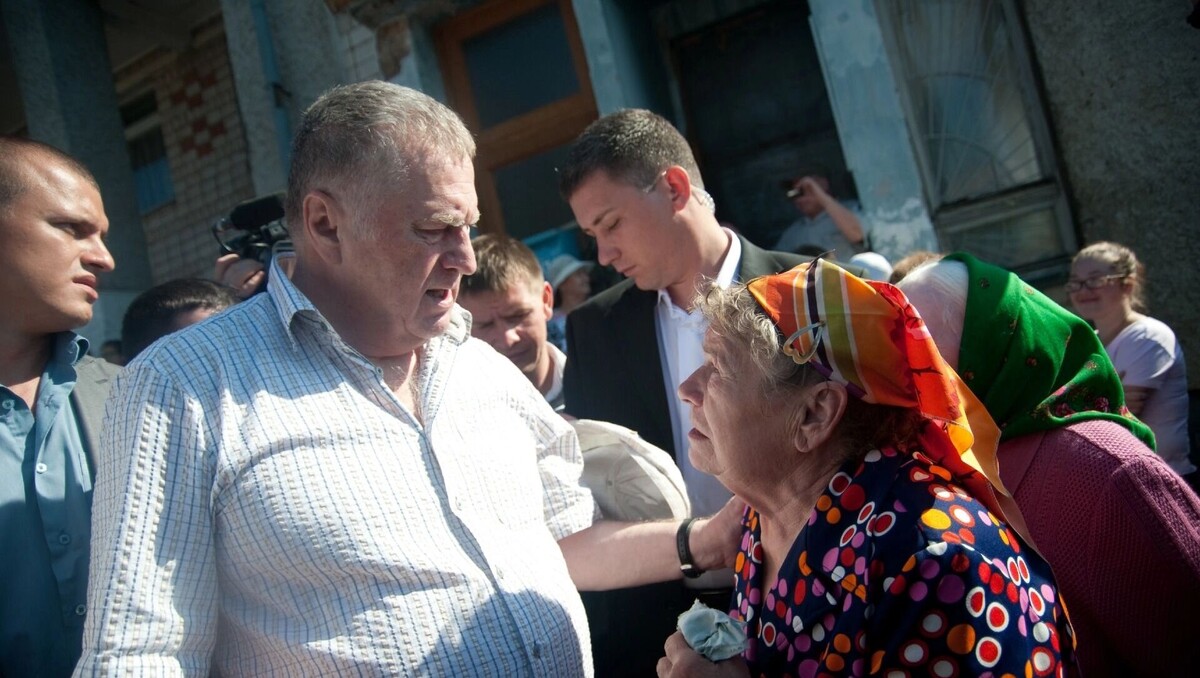    Визит Владимира Жириновского в октябре 2007 года в Пугачево   предоставлено УРО ЛДПР