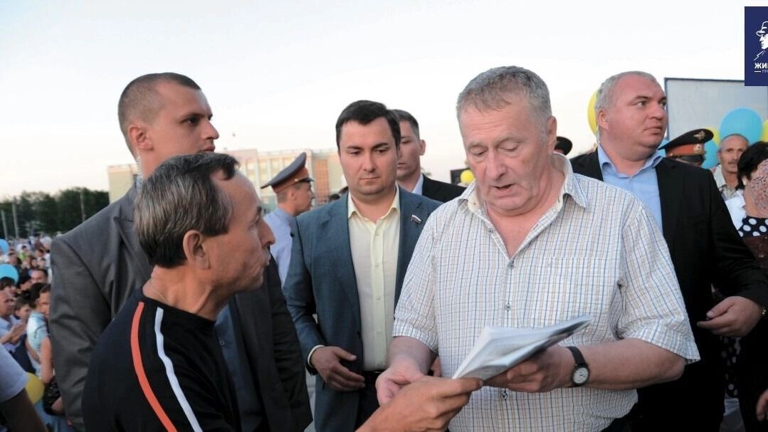    Владимир Жириновский на Центральной площади Ижевска, 2011 год   предоставлено УРО ЛДПР