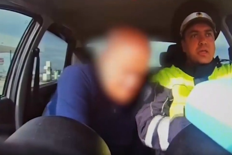 Наш земляк не сумел откупиться от ГАИшника купюрой в $100