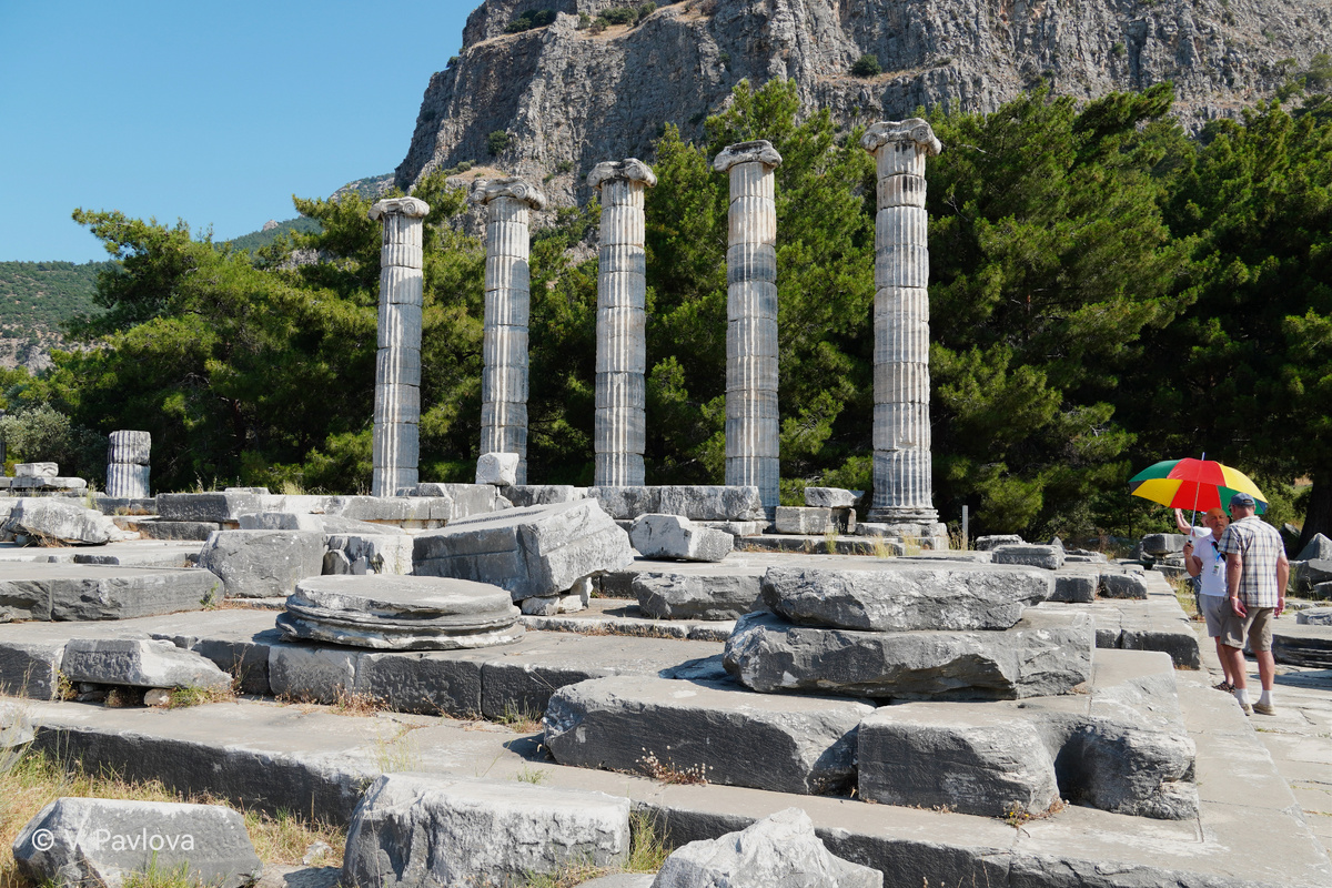 Храм Афины Полиады.