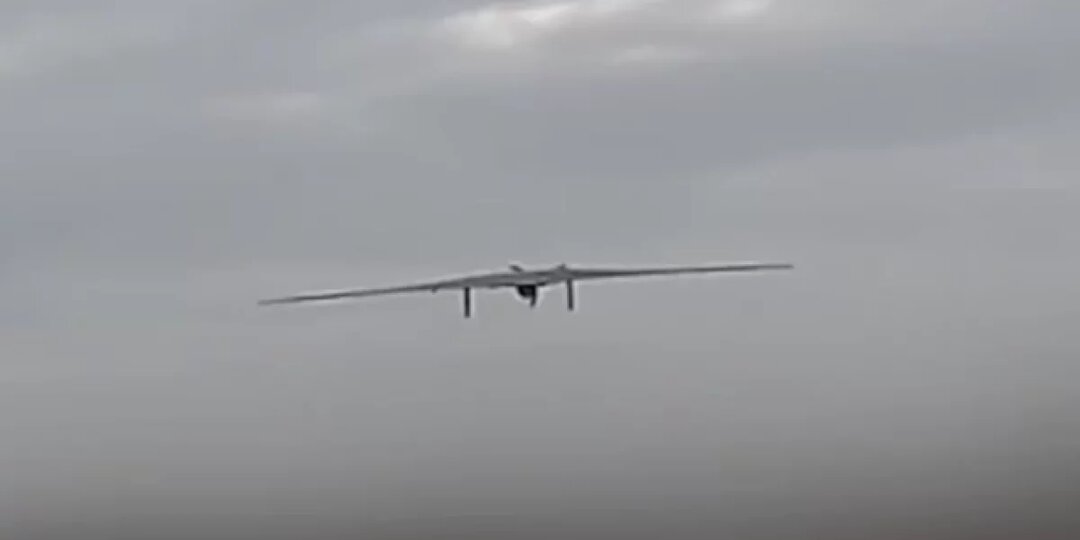 Дрон ударил по жилому комплексу в соседнем с Пермским краем Екатеринбурге