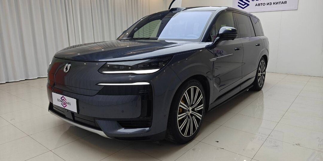 ✅В продаже в Китае 🇨🇳— Denza N9 2025, флагманская версия