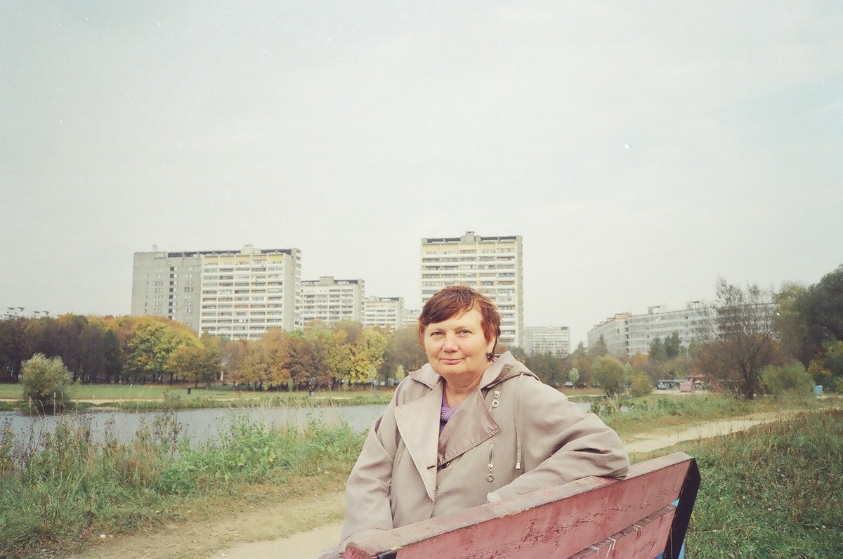 Нина Михайловна Иванова (Ковальская). Москва, Терлецкий лесопарк (сентябрь 2005г.)