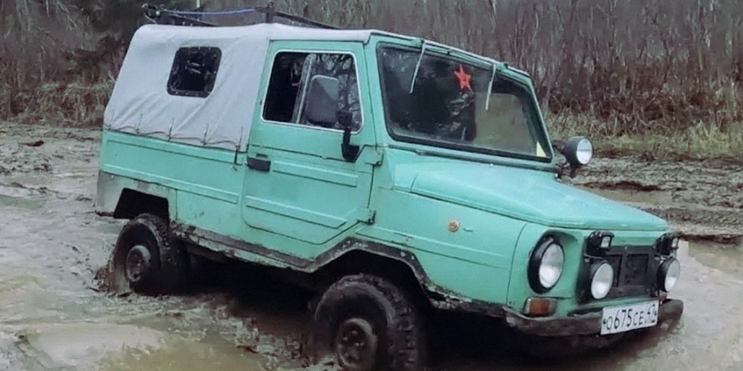 ЛуАЗ 969М весил вдвое меньше Нивы и брал любое бездорожье: почему его не покупали