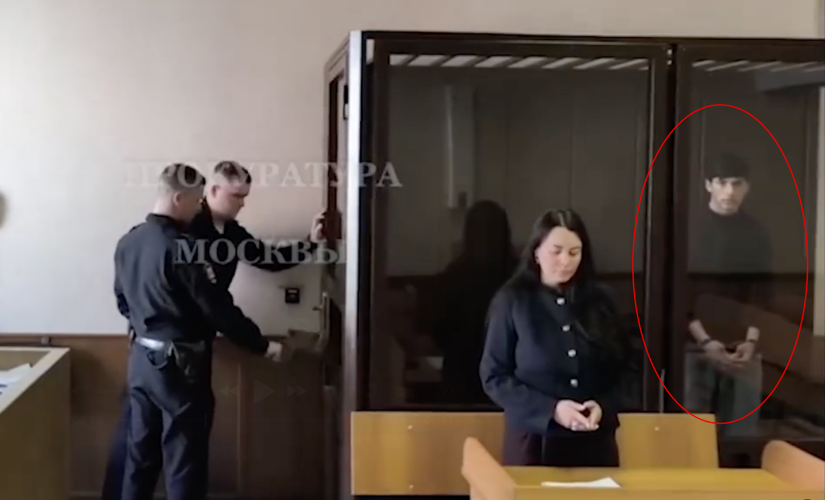 Исломджон Рахматуллоев в суде во время ареста (фото: скриншот видео, предоставленного Прокуратурой Москвы)