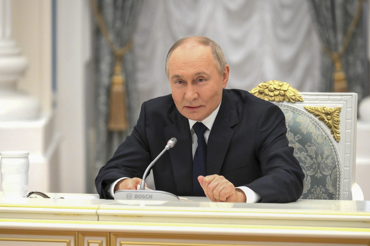 Утвержденные главой государства поправки касаются пожарной безопасности и соблюдения прав ветеранов и инвалидов.  Фото: пресс-служба Администрации президента РФ / kremlin.ru