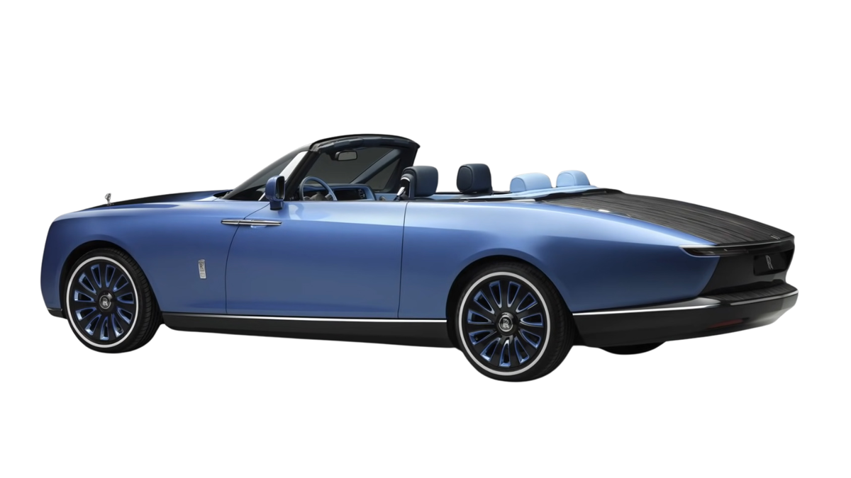 Синий Rolls-Royce Boat Tail