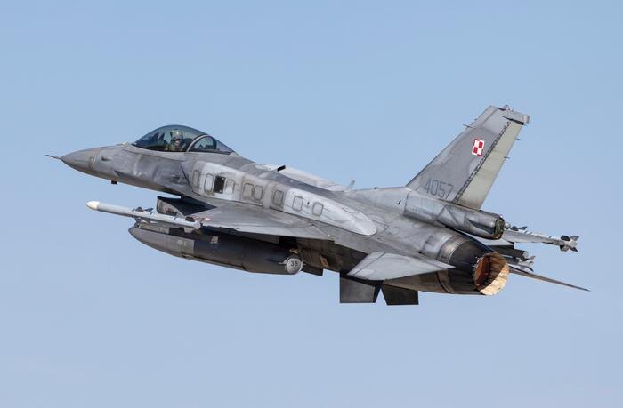 Обложка © Shutterstock / FOTODOM / Victor Maschek