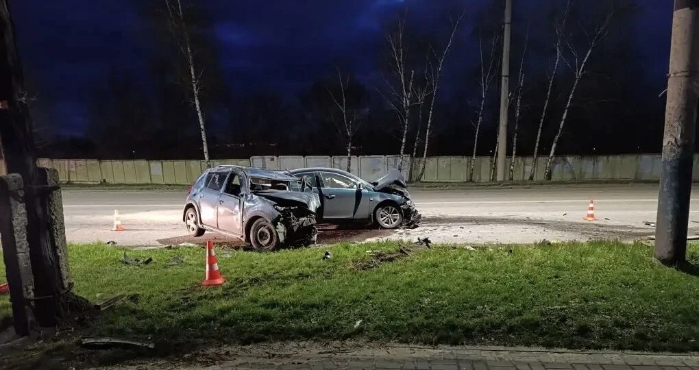 Смертельная авария случилась в Воронеже ночью