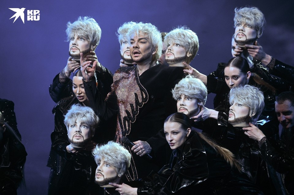    Такого театрализованного начала концерта мало кто ожидал. Алексей БУЛАТОВ