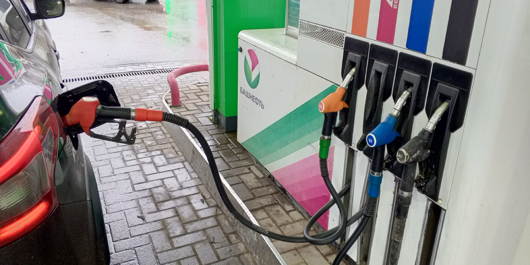 В Башкирии хотят запретить продажу бензина несовершеннолетним