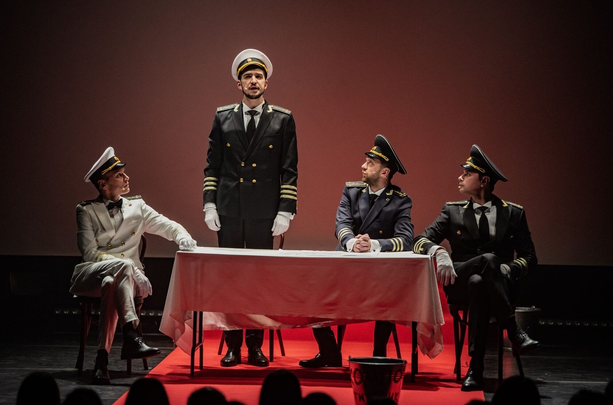 фото с официального сайта театра