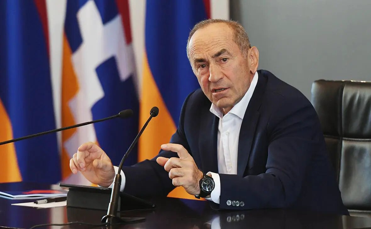    Источник: Роберт Кочарян Фото: Асатур Есаянц / РИА Новости. rbc.ru Артем Назаров