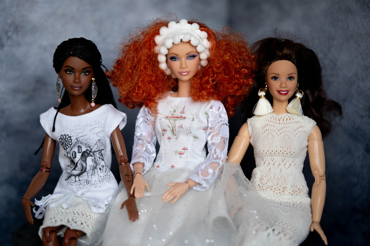 Роспись футболки впечатляет 