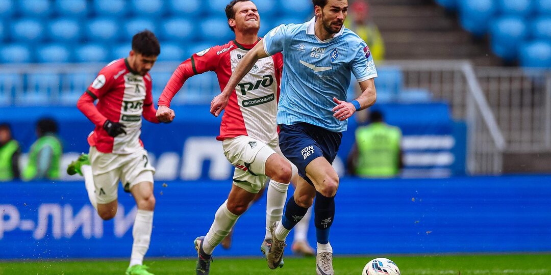 «Крылья Советов» благодаря голу пяткой обыграли «Локомотив»