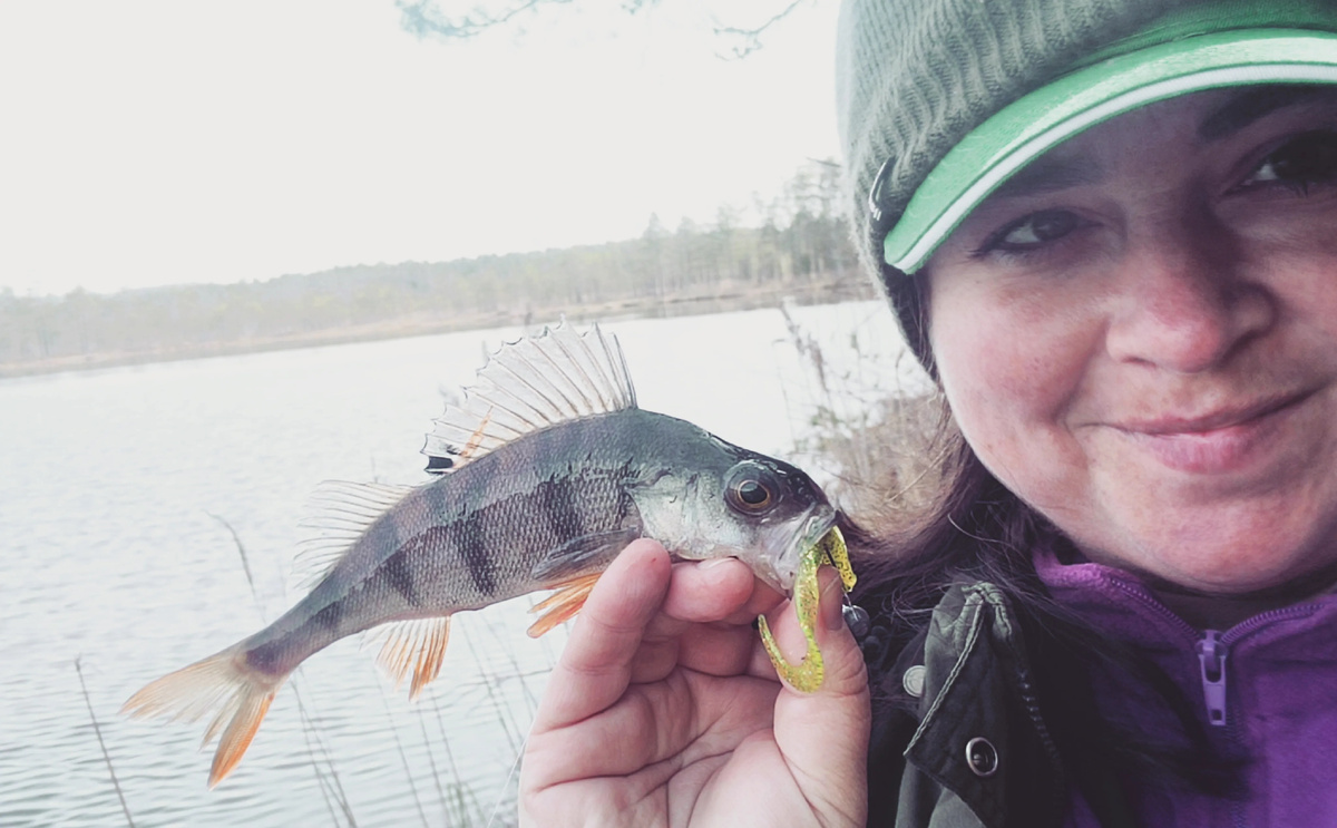 Глухое лесное озеро 