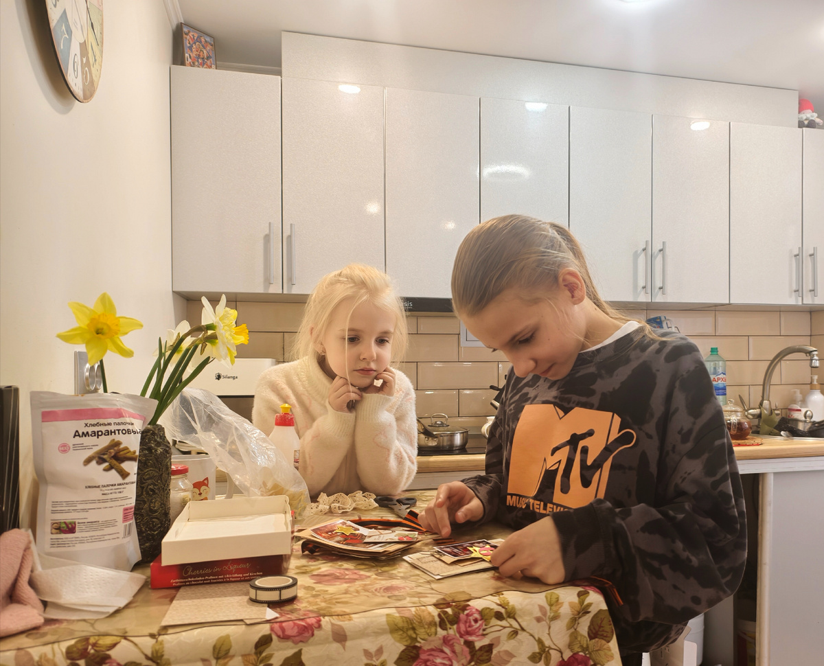 Работа кипит