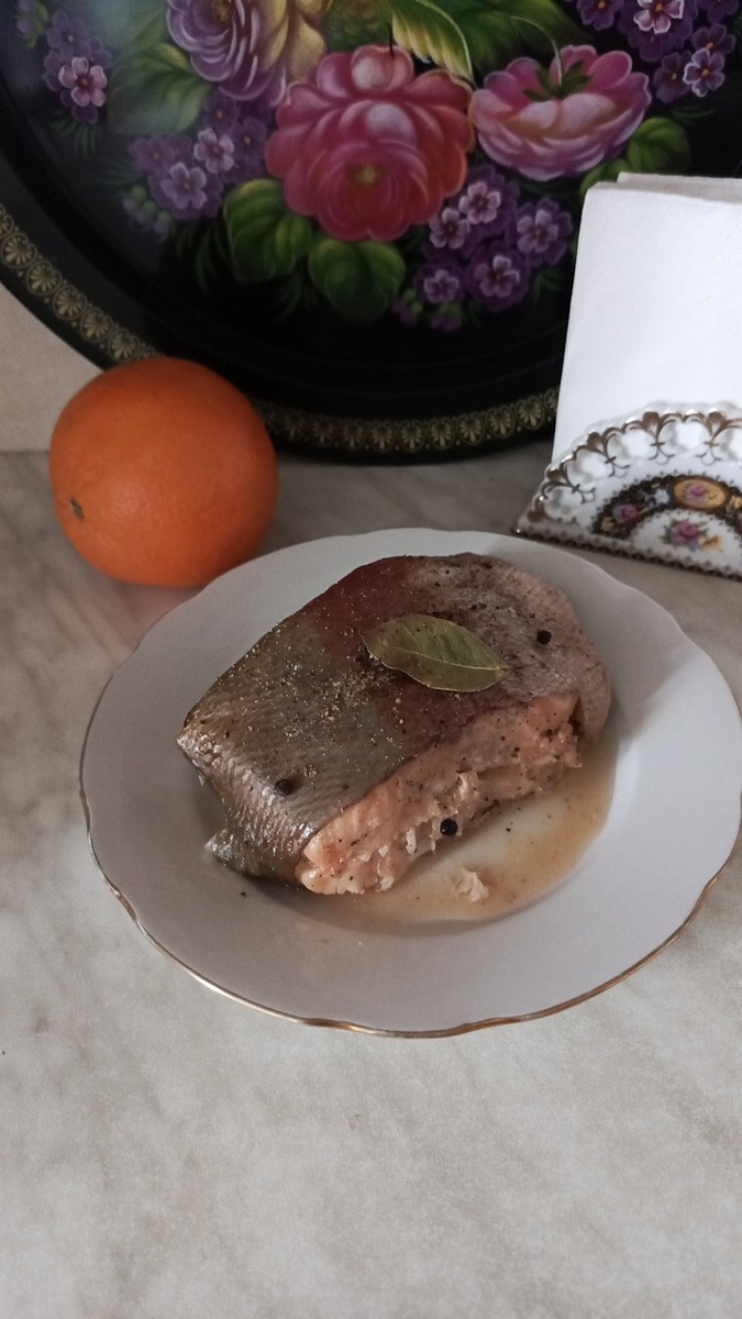 Форель, запечённая в духовке. Вкус фантастический! Фото автора.