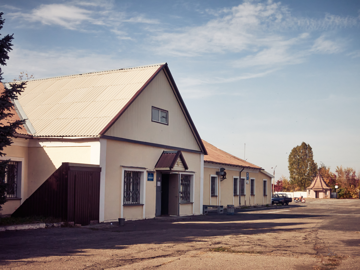Фото из интернета. Но вчера в этом дворе было столпотворение
