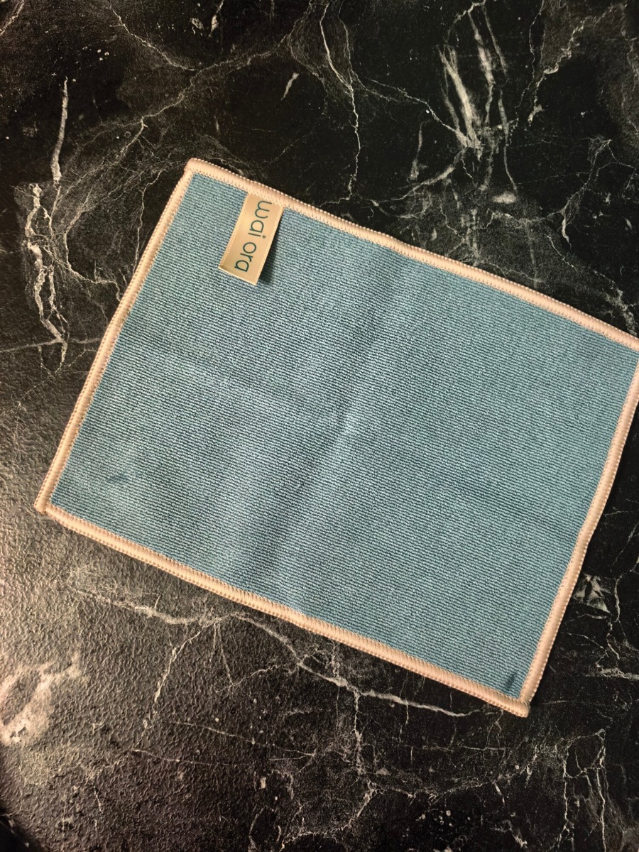 Салфетка wai вживую.