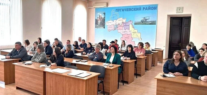 Рабочее совещание с работодателями, привлекающими к трудовой деятельности мигрантов