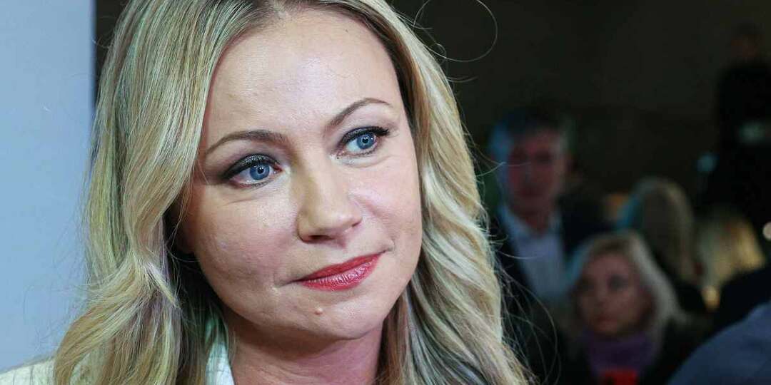 Побои, прослушка и судимый брат. Мария Миронова раскрыла шокирующие причины конфликта с бывшим мужем