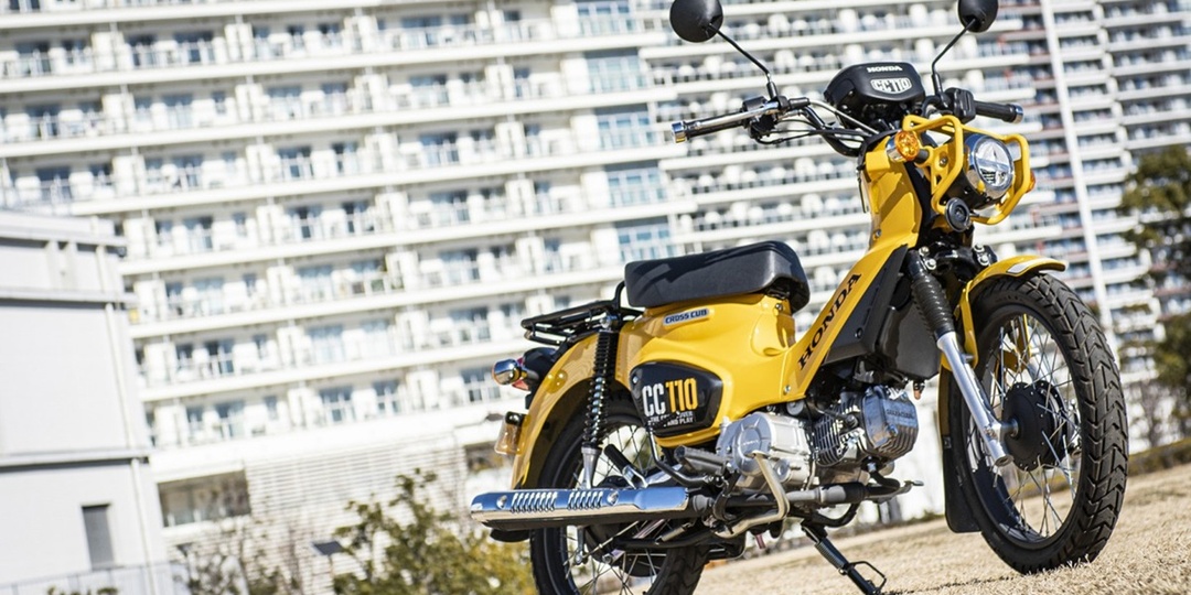 Мотоциклы с АКПП от Honda, Yamaha, BMW и QJMotor — что предлагают лидеры рынка в 2026 году