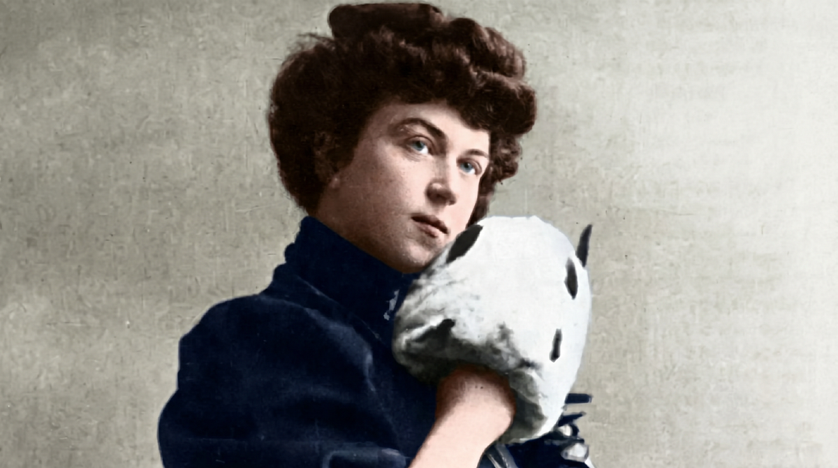 Александра Колонтай