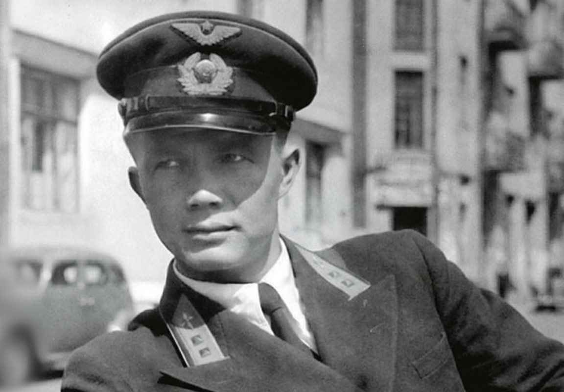 Леонид Хрущев