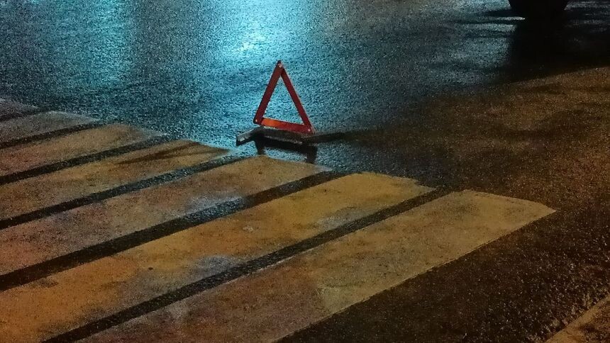 В омском дворе водитель сбил 9-летнего велосипедиста и скрылся с места аварии