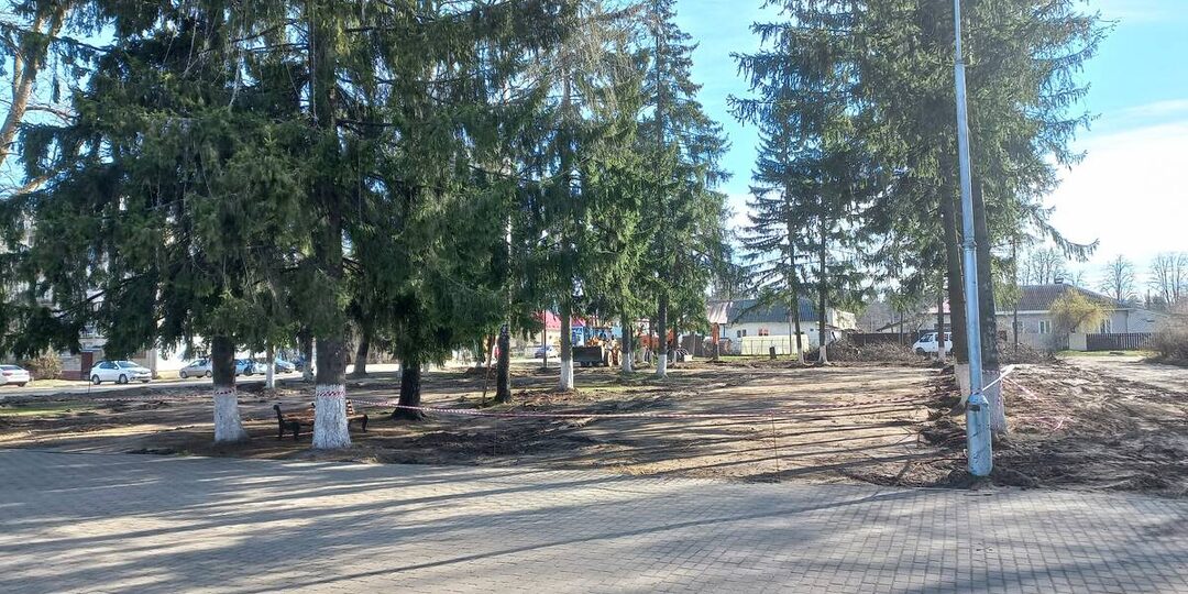 Стартовало благоустройство сквера в брянской Жуковке