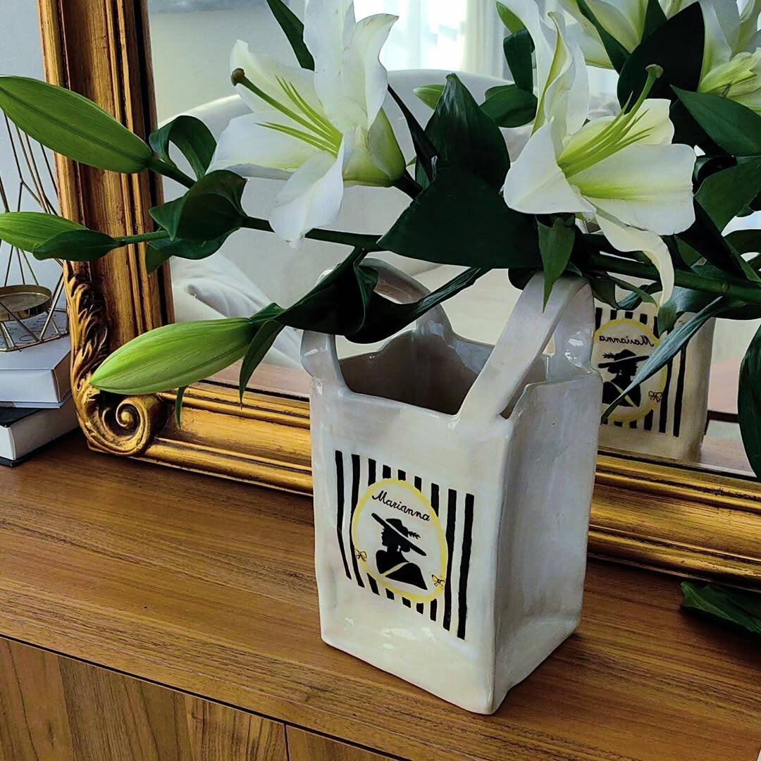 Марианна: чёрно-белая легенда советского быта.