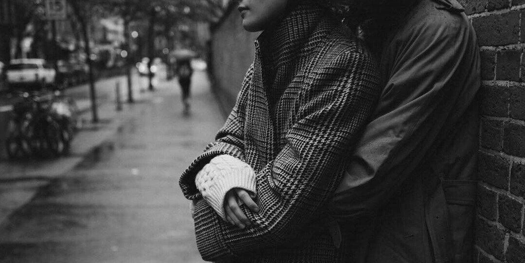 Почему в момент, когда женщина перестаёт ждать ответа, мужчина начинает бояться тишины