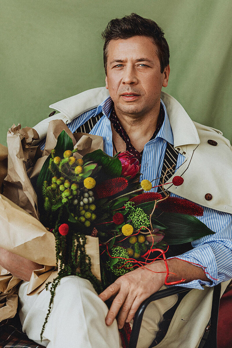    Тренч, брюки, рубашка — все cerca trova,цветы: цветочное пространство «Орфия» Ирина Заргано