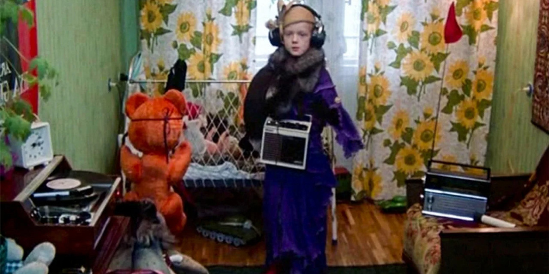 Пересмотрела «Родню» будучи взрослой и поняла слезы мамы: о чем на самом деле эта комедия