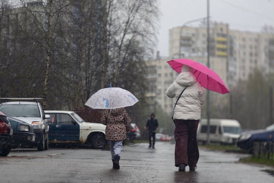    Петербург во власти циклона. Алексей БУЛАТОВ