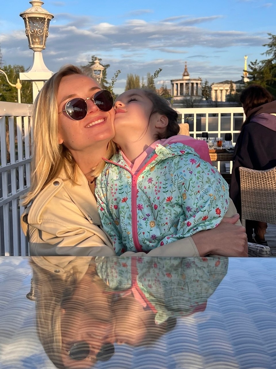    Полина Гагарина поздравила дочьСоцсети Полины Гагариной