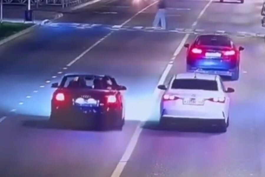     / Источник: Кадр из видео