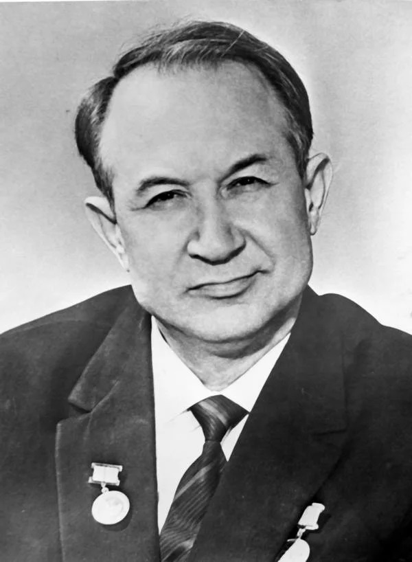 Восид Вохидов (Васит (Вазит) Вахидович Вахидов) (1917 —1994), из открытых источников