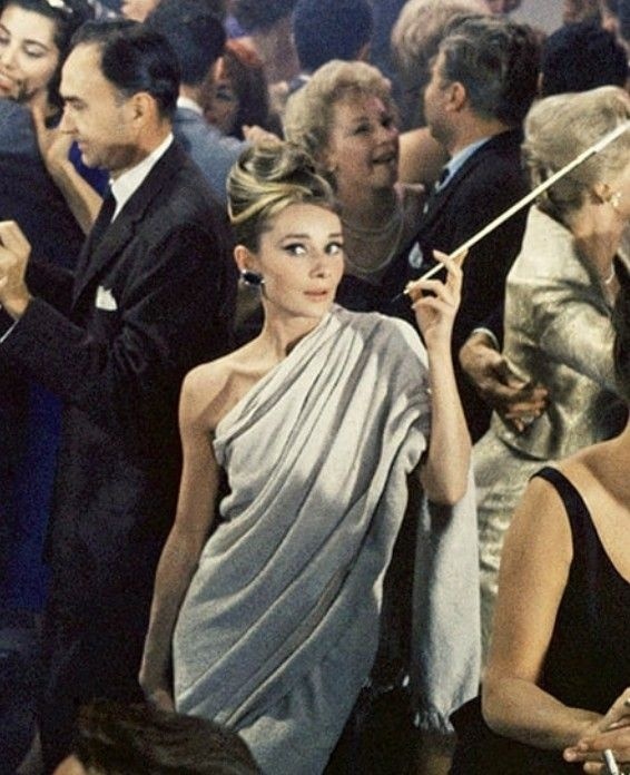 Кадры из фильма "Завтрак у Тиффани" (1961)