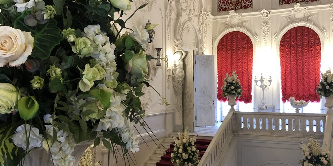 Парадная лестница Екатерининского дворца.