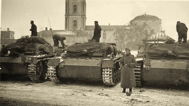 Нацистские танки в Вязьме. Фото из фонда Берлинского архива фотодокументов