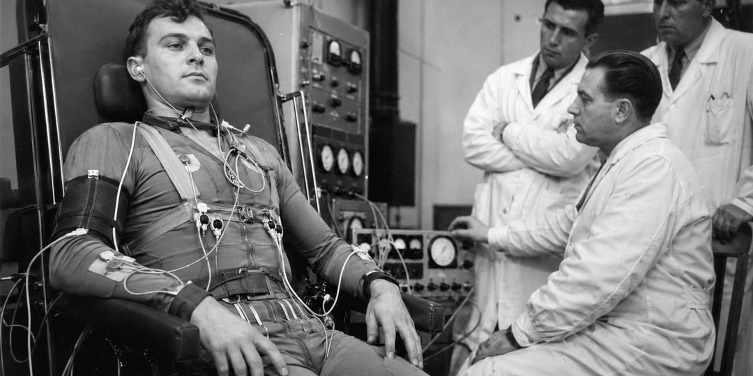 В СССР пытались заставить организм работать на пределе: что происходило с людьми в экстремальных условиях