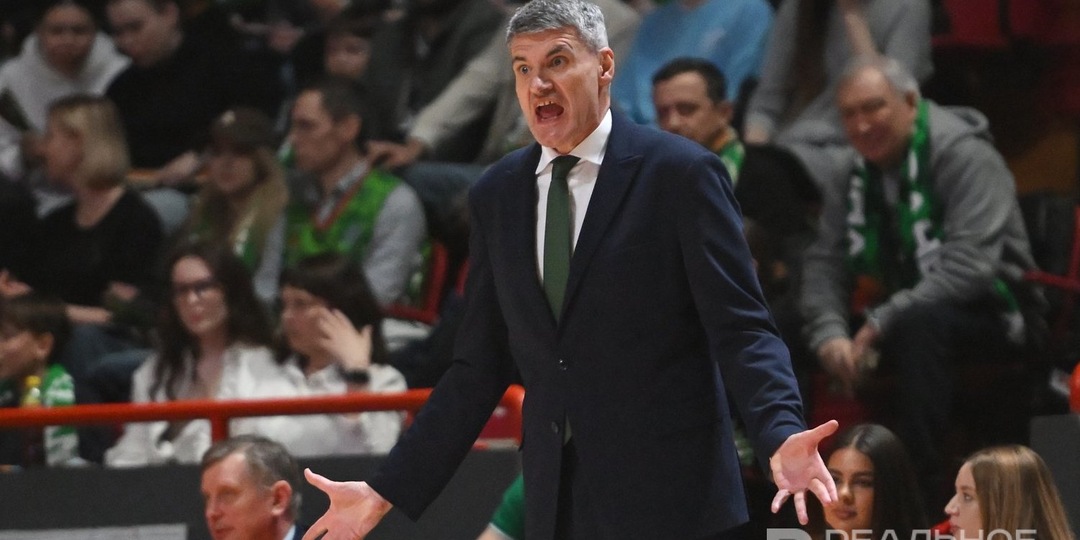 УНИКС разгромил МБА-МАИ в первой игре серии плей-офф