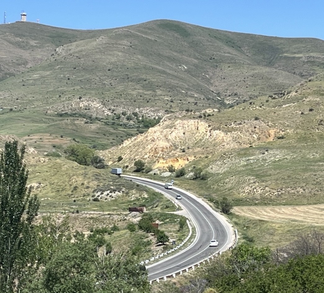 Дорога, с которой всё началось… и которая привела меня в деревню, о существовании которой я даже не знала.