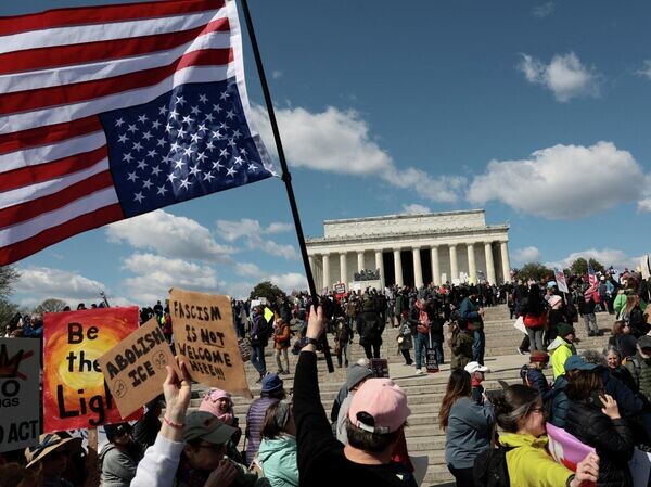    © REUTERS / Evelyn Hockstein