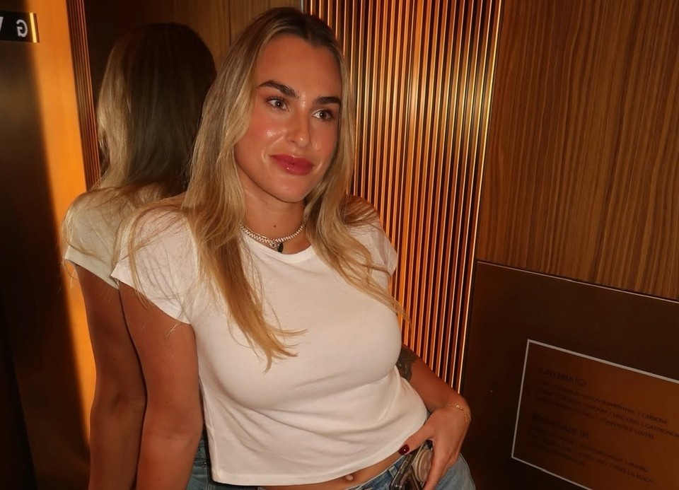    Белорусская теннисистка Арина Соболенко раскрыла свои отношения с матерью Юлией. Фото: социальные сети Арины Соболенко