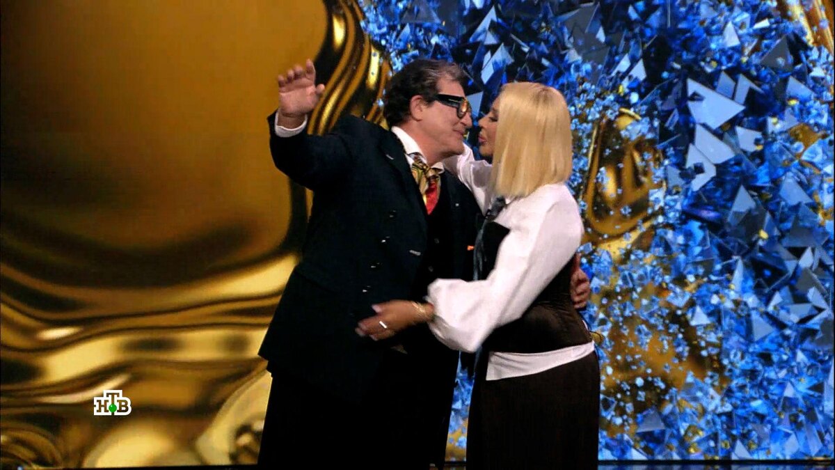    Дибров готов простить жене роман с Товстиком