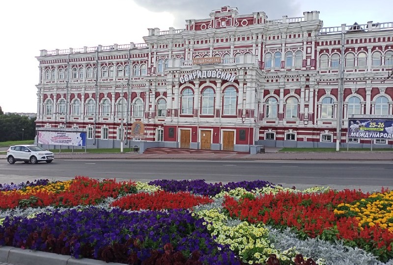 Курская Верхняя Набережная. Название изменилось, но мы о ней помним.