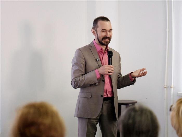    ФОТО: Культцентр "ЗИМ Галерея"